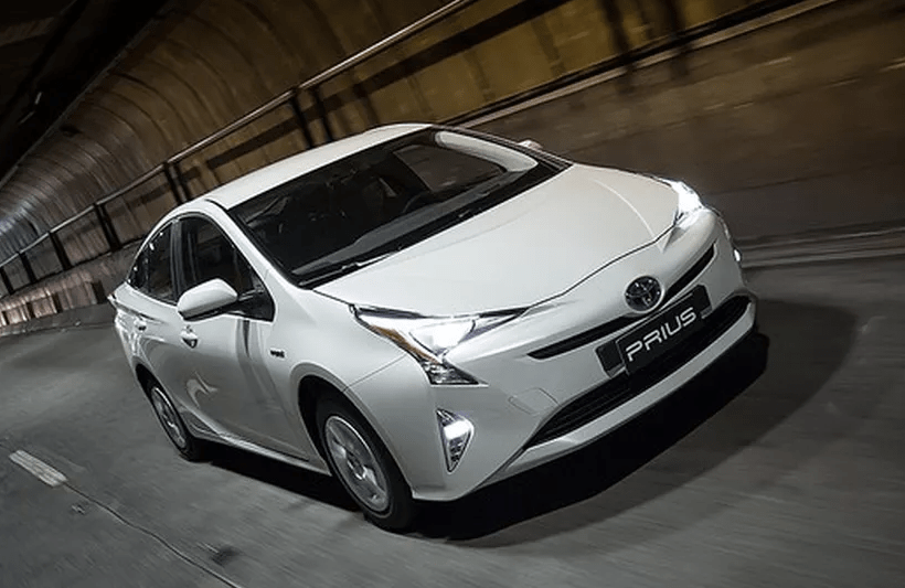 Toyota Prius teve novo reajuste em abril