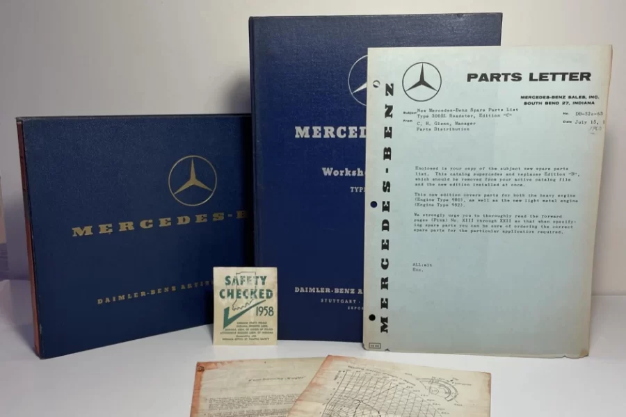 Manual de Mercedes histórico é leiloado