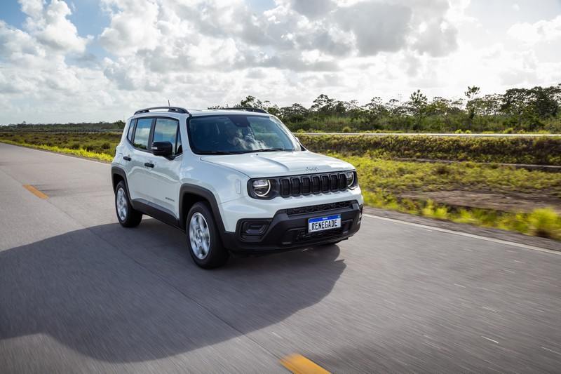 Para frear queda nas vendas, Jeep reduz preço e Renegade fica perto dos R$ 100 mil