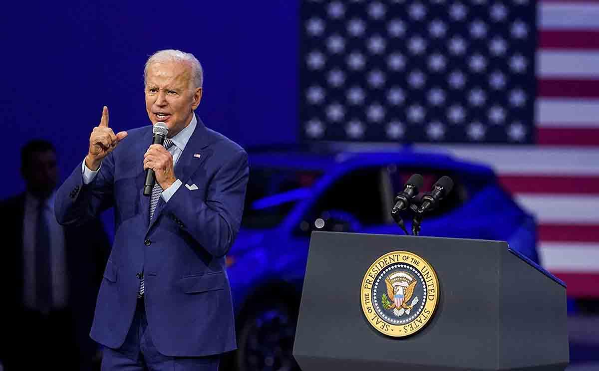 Por que Stellantis e Toyota estão preocupadas com plano do governo Biden