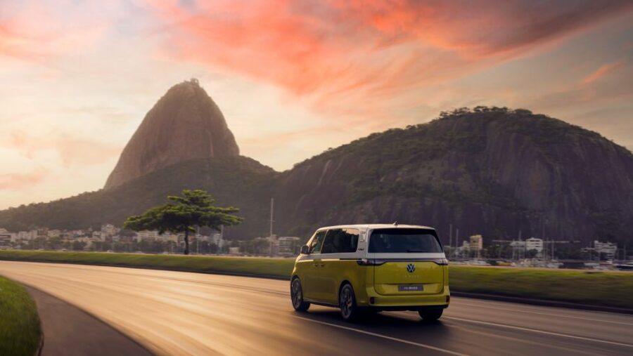 Kombi de volta: VW confirma ID.Buzz 