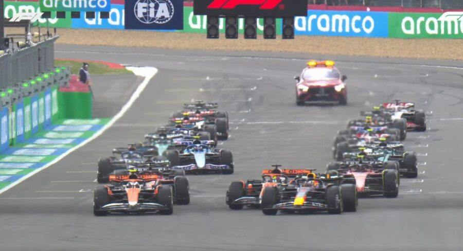 Verstappen estraga festa dos pilotos da casa e vence GP da Grã Bretanha