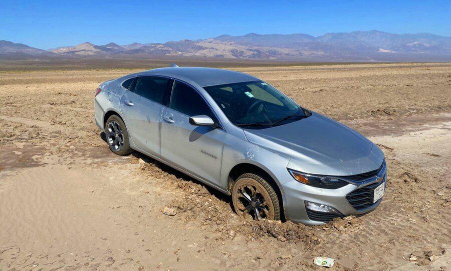 cruza o deserto mais quente do mundo de carro