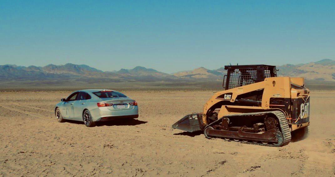 O que acontece quando você cruza o deserto mais quente do mundo de carro
