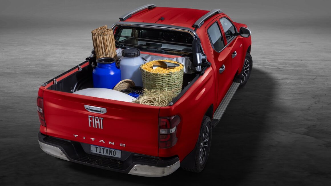 Titano é a picape média da Fiat que agora concorre com Hilux e S10. Preço parte de R$ 220 mil