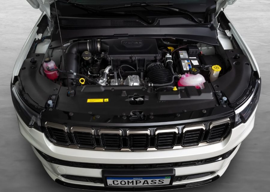 Jeep Compass ganha duas novas versões e terá motor importado inédito